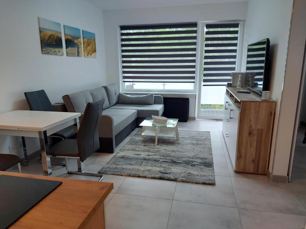 Nowy Apartament Z Balkonem Apartment Swinoujscie Exterior photo